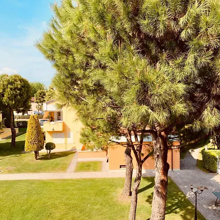 Apt 2 Garden Ville Appartamento *