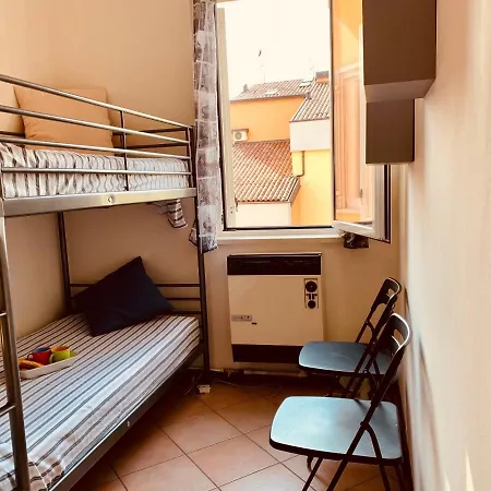 Apt 2 Garden Ville Appartamento *